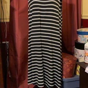 Ava & Viv b/w striped sleeveless tank dress-2X